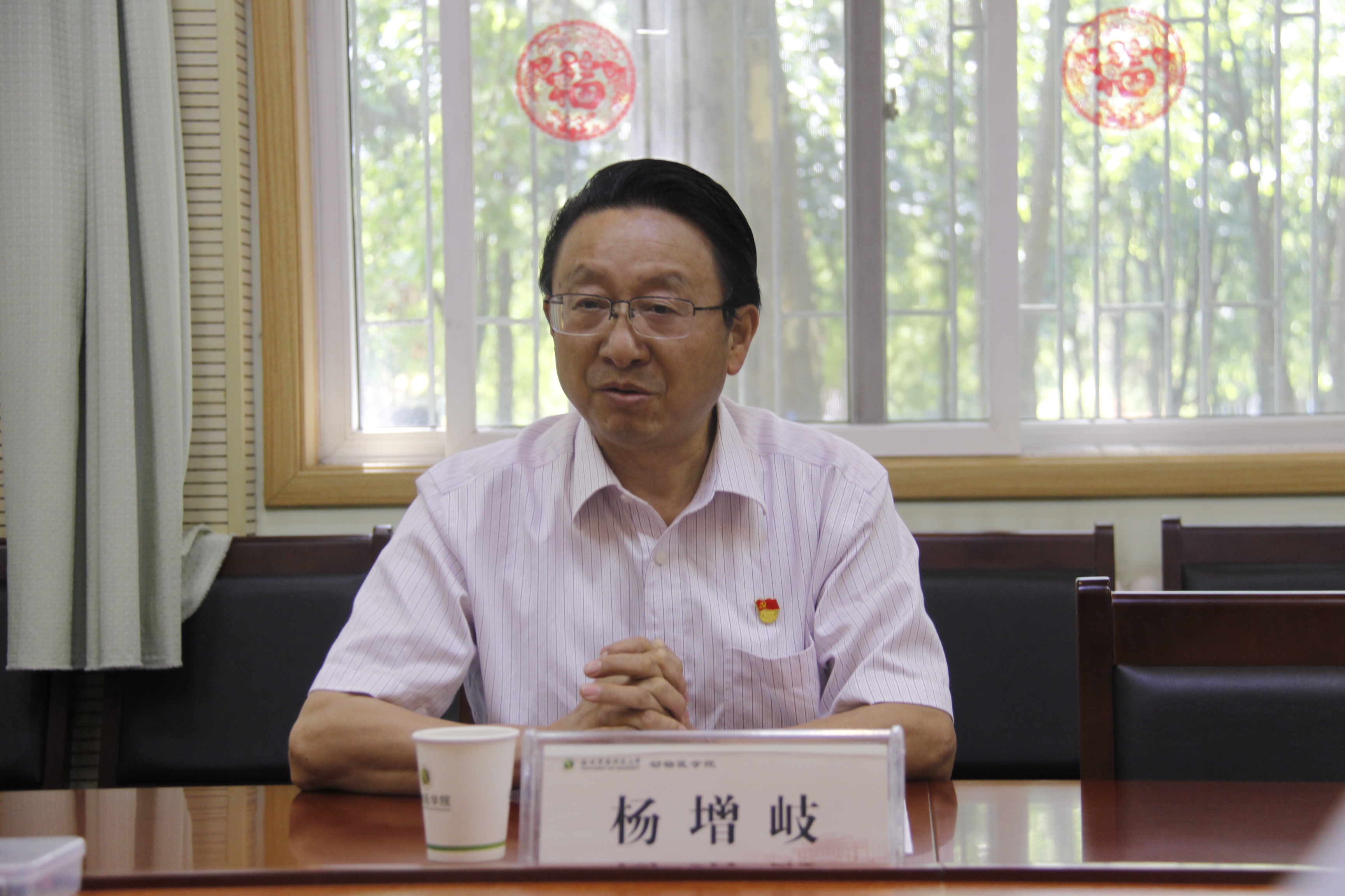 0ac406b0fd554e729f81829f7cfb6d69.jpg 0ac406b0fd554e729f81829f7cfb6d69.jpg